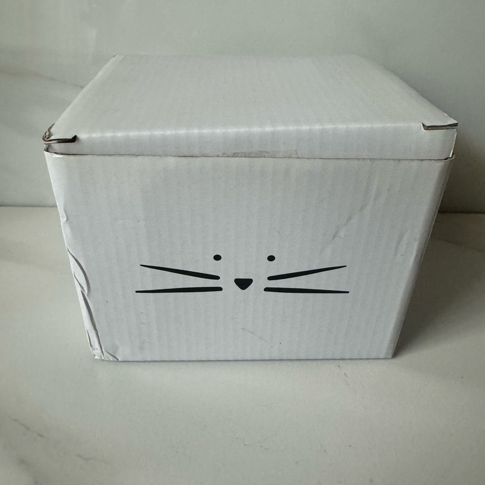 Black cat mug - Picture 4 of 6